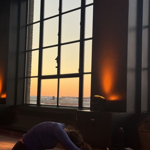 Wednesday Sunrise Yoga at Hotel Washington