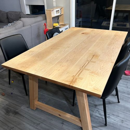 Maple dining table