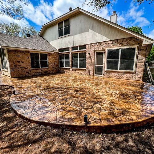 Stamped concrete and custom design back patio