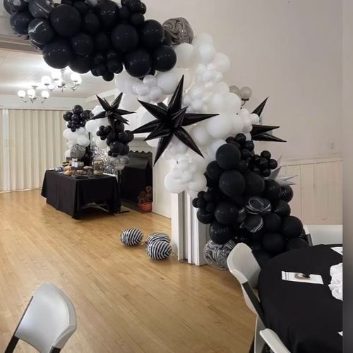 Yo Pop Pop did the balloon decor, the dessert tabl