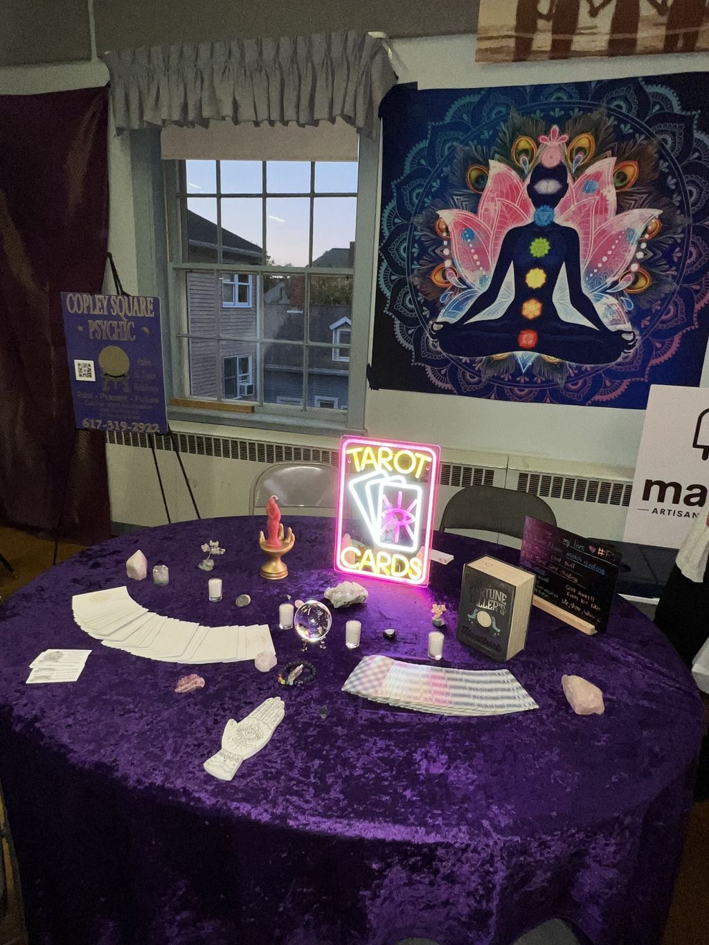 Tarot and Psychic Reader Entertainment