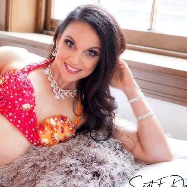 Danelle Nayira Belly Dance