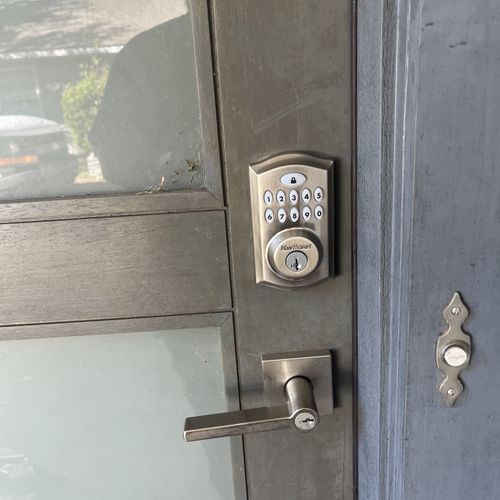 Lock Installation and Repair