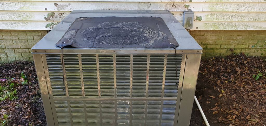 Maintenance with fan cover insulation 