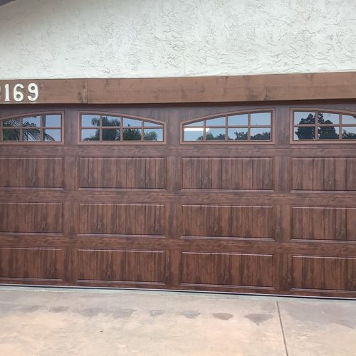 16x7 Walnut Woodgrain, Long Panel - Bead Board Doo