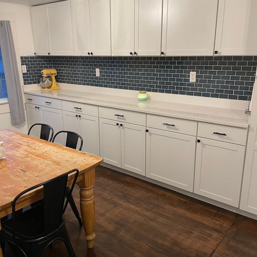 Full kitchen renovation. Tile backsplash 