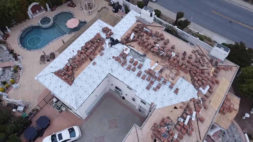 Tile roof underlayment 