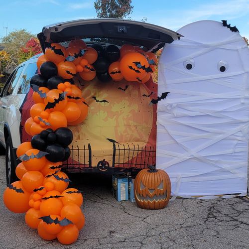 Trunk or Treat Decor! 