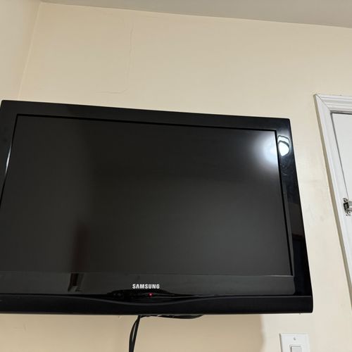 Great value for mounting TVs and other wall hangin