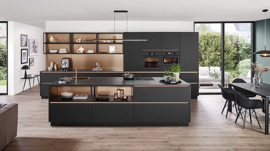 Traditional and Modern Looks Available