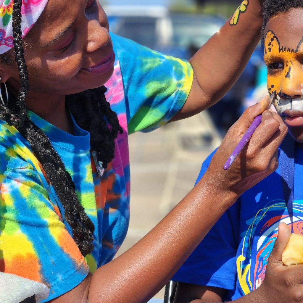 Sprinklez Face Painting & Balloon Twisting