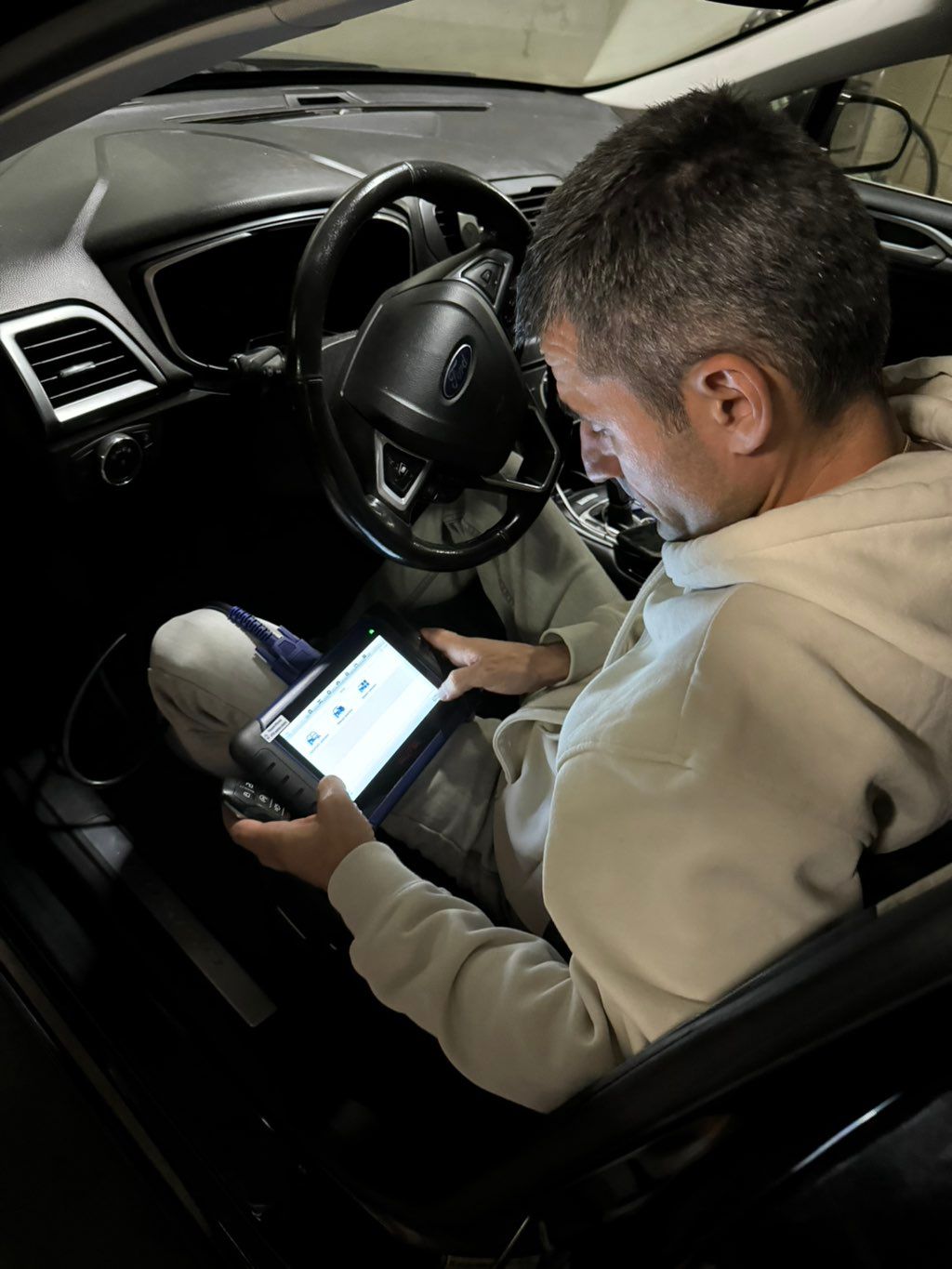 locksmith. Car Key Programming