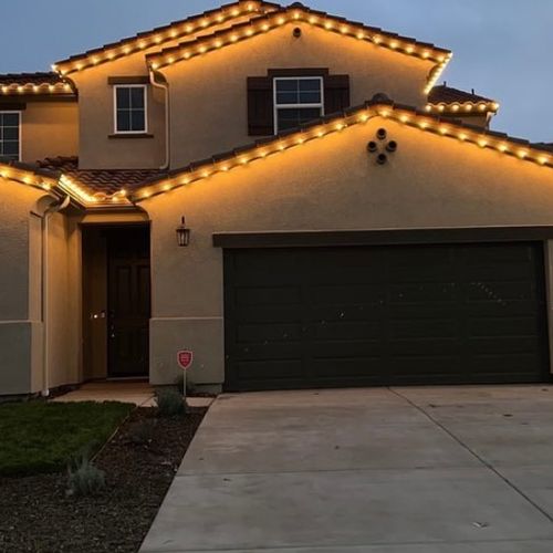 Holiday Lighting Installation and Removal