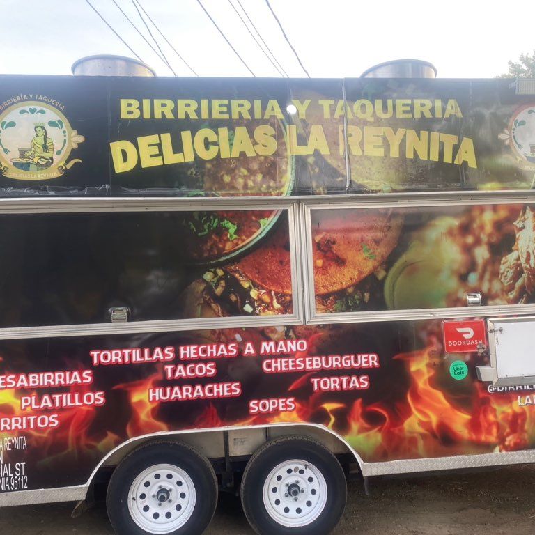 Birrieria Y Taqueria Delicias La Reynita