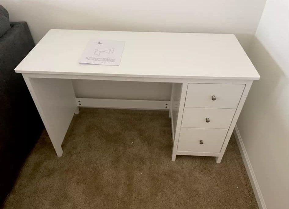 little desk build
