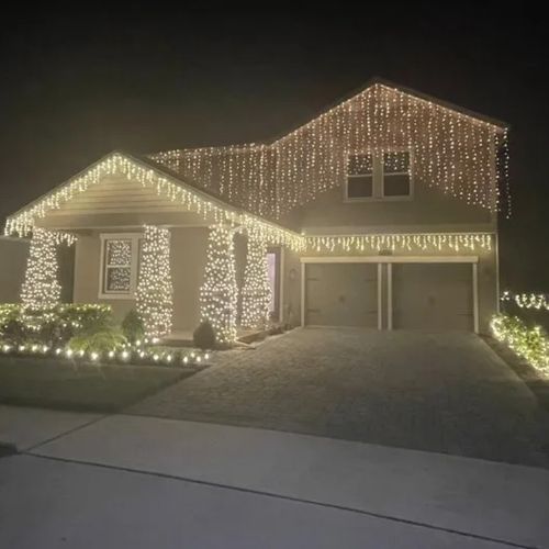 Holiday lighting installation