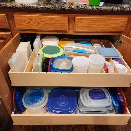 abinet for an abundance of tupperware!