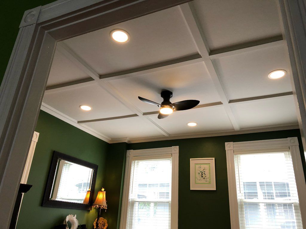 These recessed lights look very clean no unnecessa