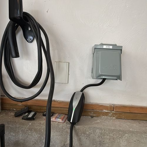 TESLA EV CHARGE - 50AMP RECEPTACLE 