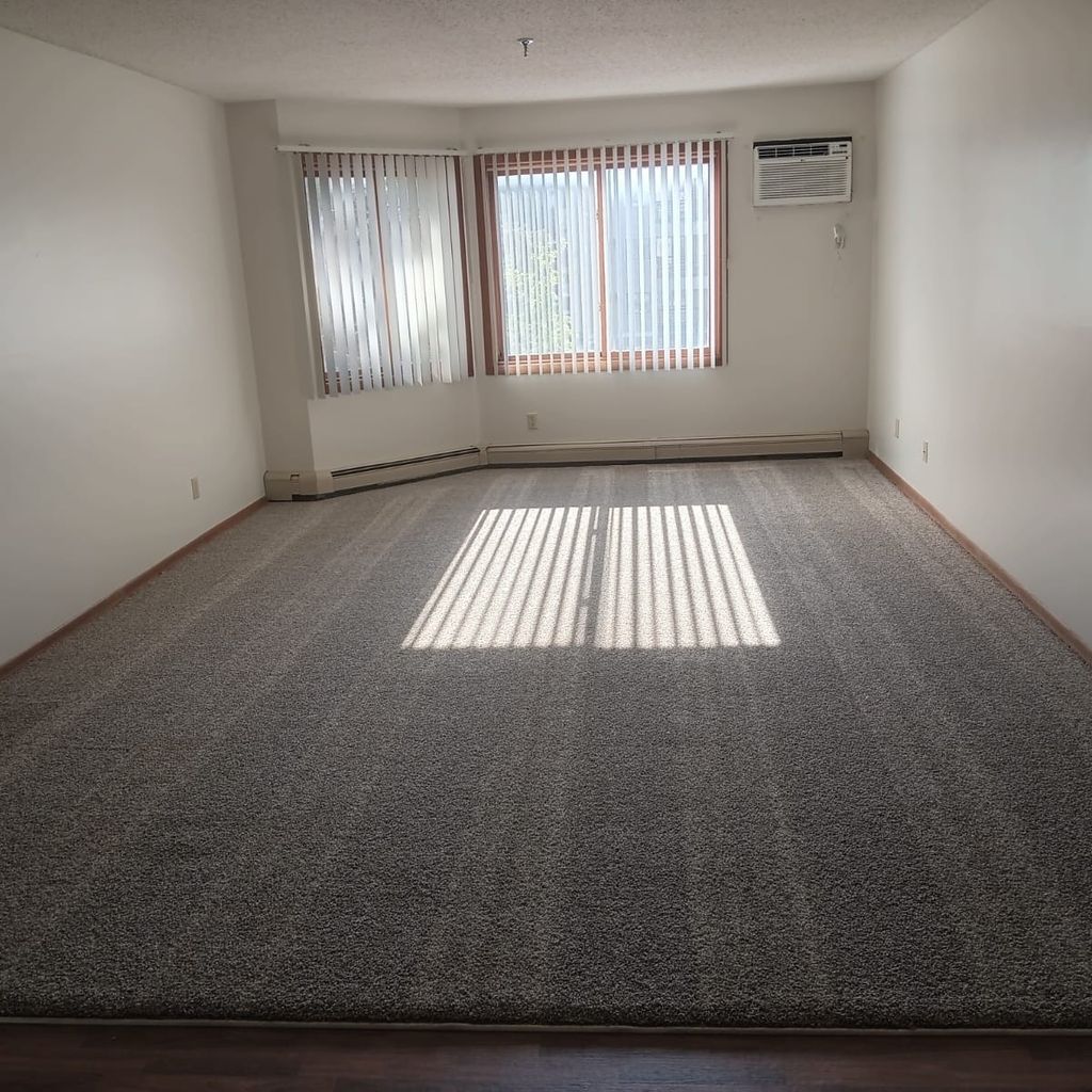 Vl cleaning services llc