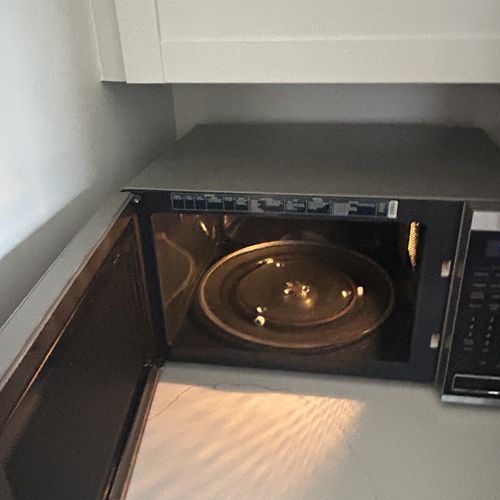 Microwave 