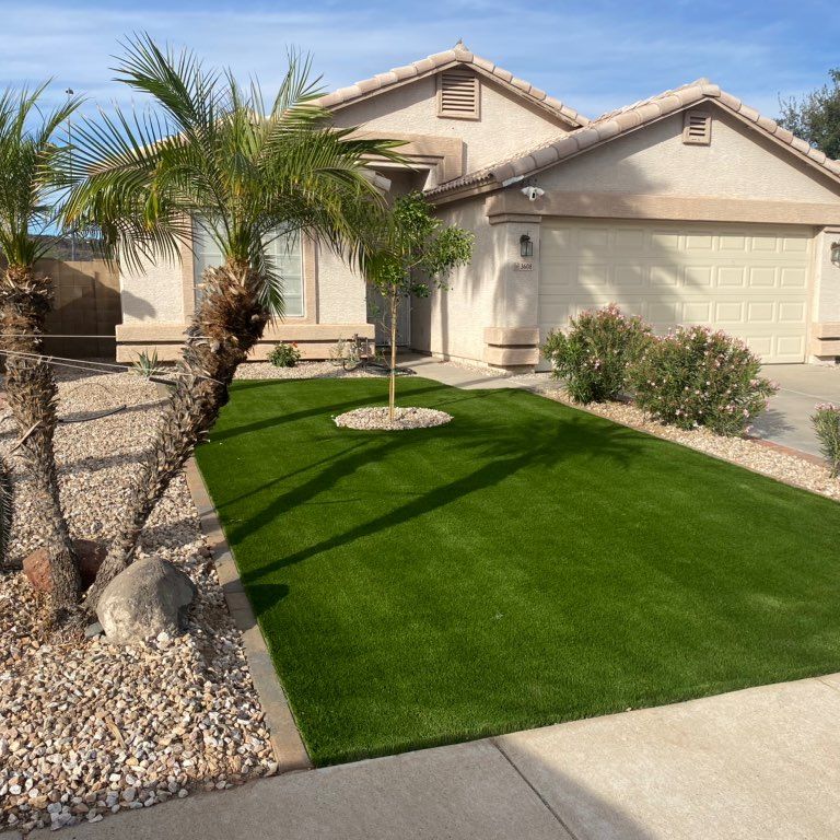 Lm pavers & turf
