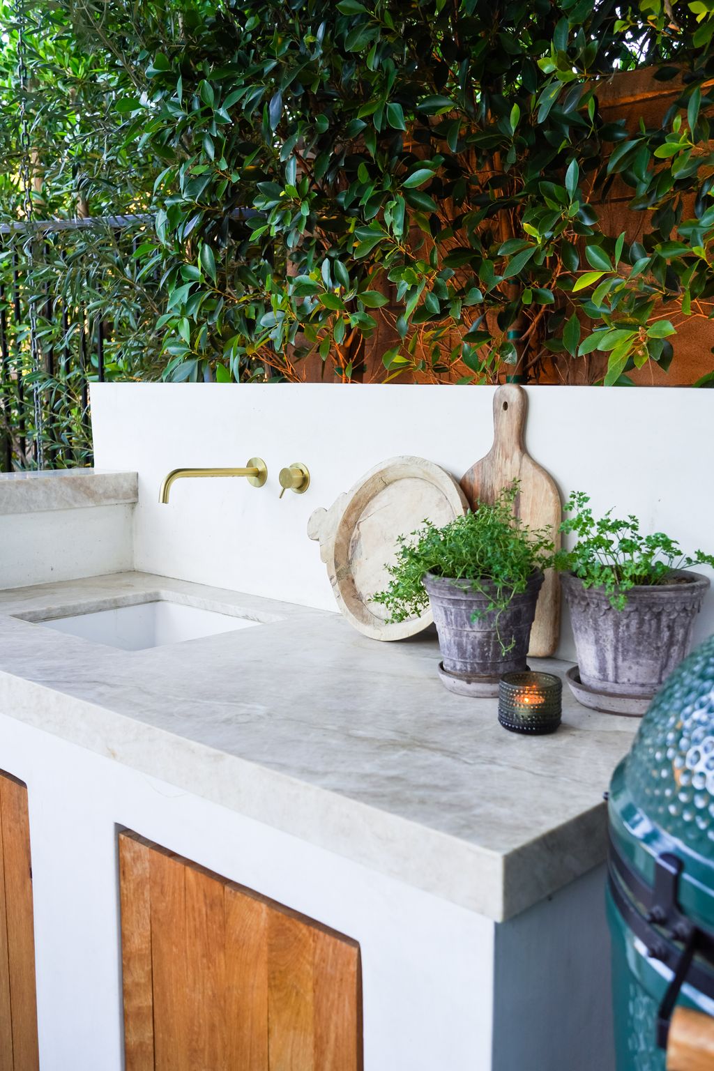 Outdoor Kitchen design/styling