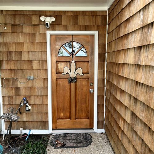 Complete restoration of a door from scratch to fin