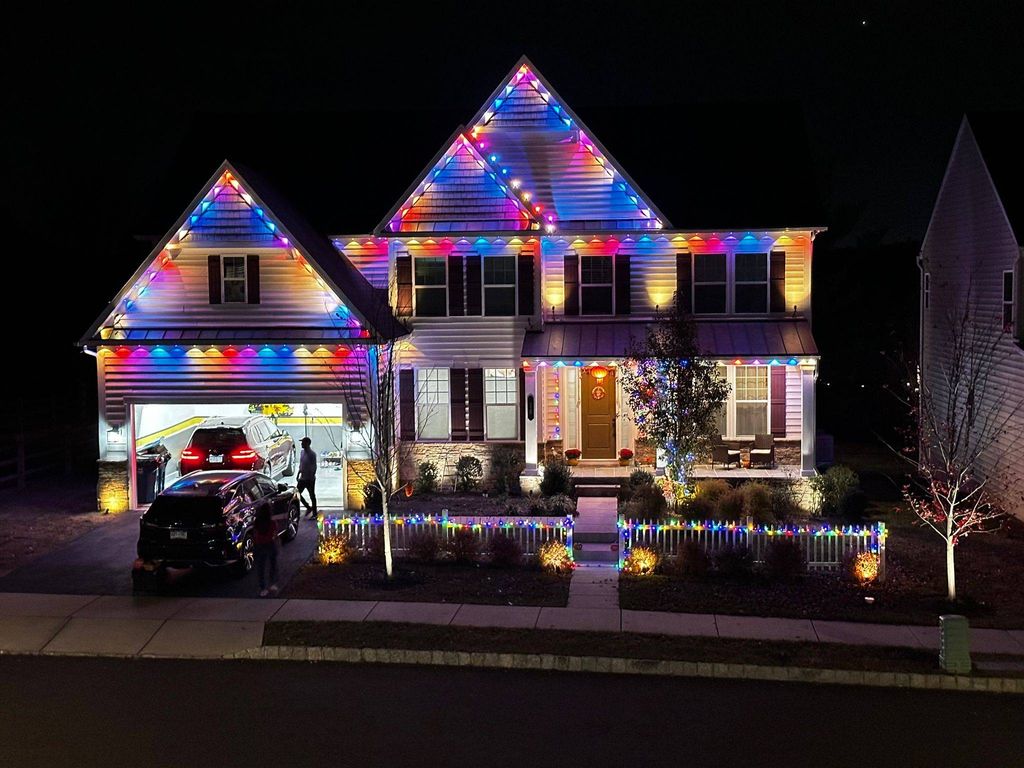 installation of holiday lights