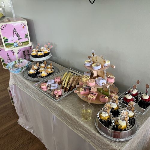 Sweets Social came through for my baby shower! Eve