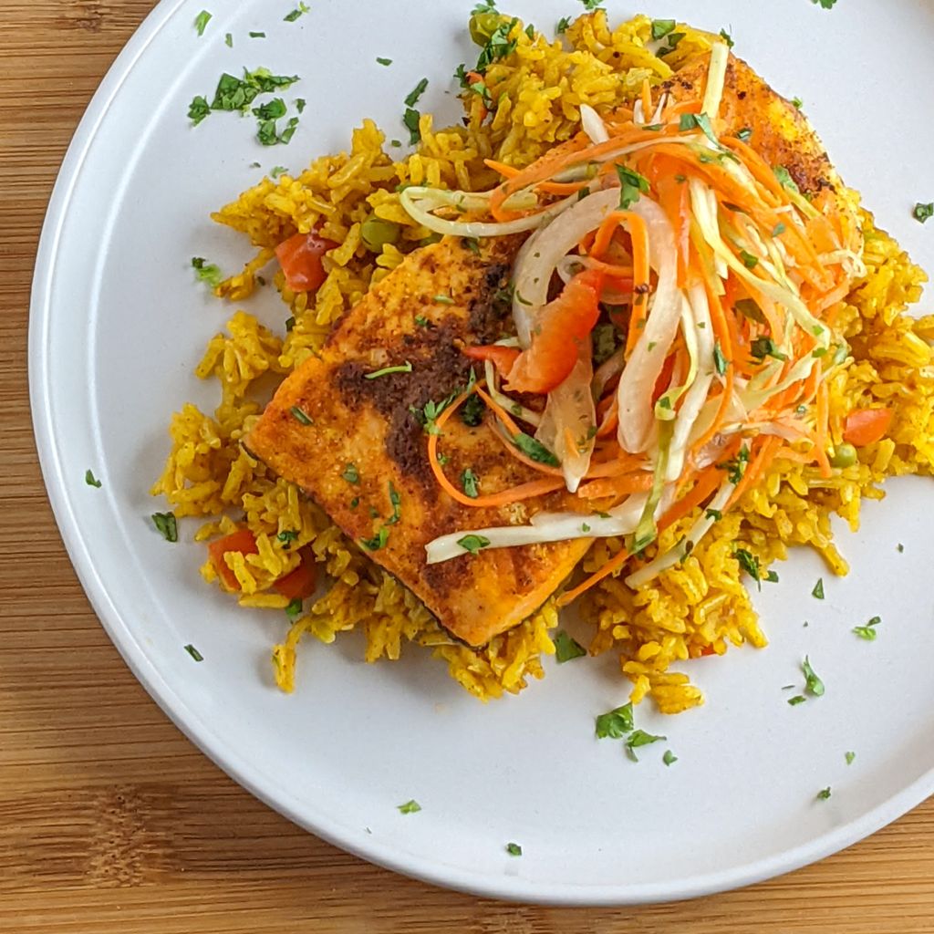 Air-Fryer Salmon with Pepper Cabbage Slaw and Yell