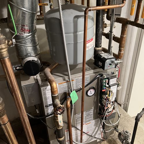 Servicing hydraulic gas boiler