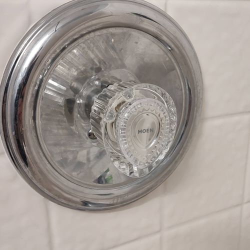 Bathtub tap replacement