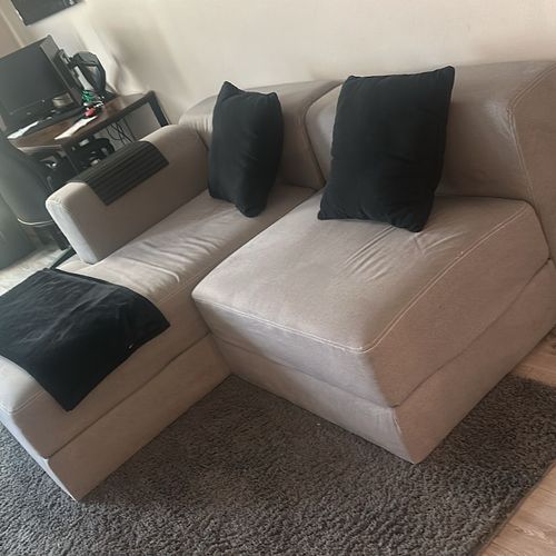 My sofa was badly stained, but now it looks brand 