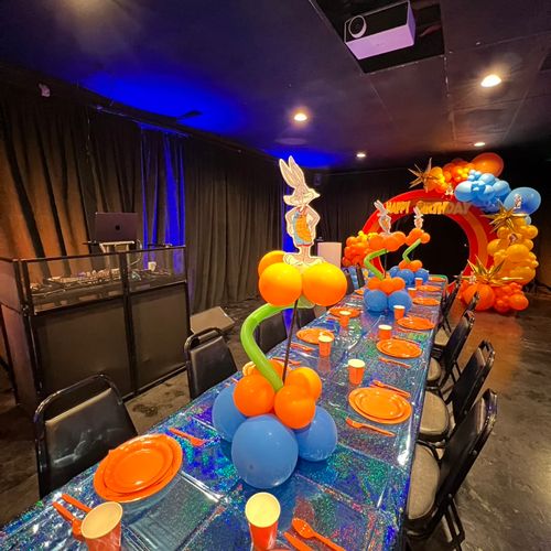 🪐🏀 Looney Tunes theme kids Birthday Party 🤩🐰🥕🧃