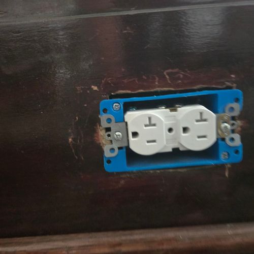 Switch and Outlet Repair