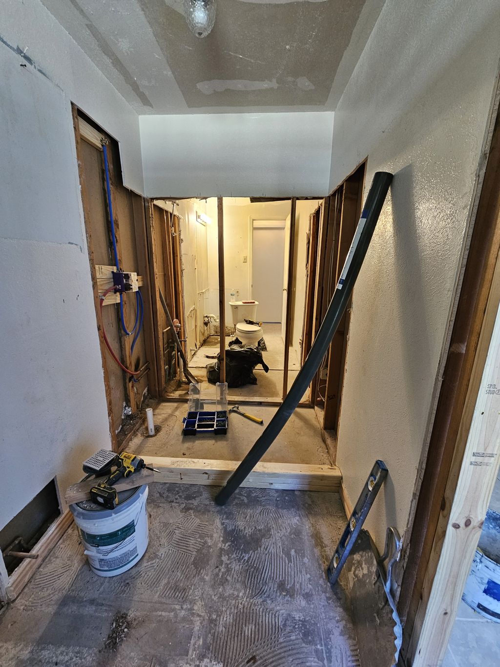 Tile Installation and Replacement