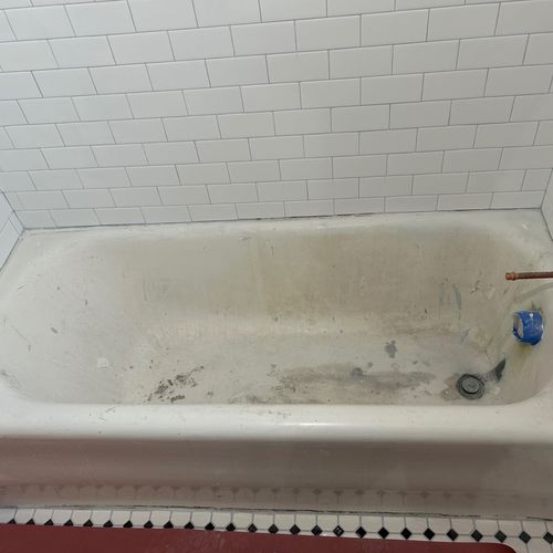 I hired OBR for bathtub refinishing, and the resul