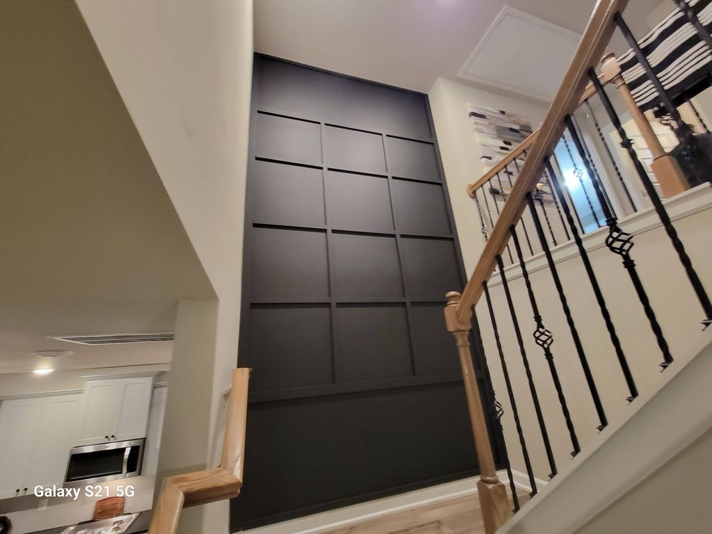 accent wall on stairwell 