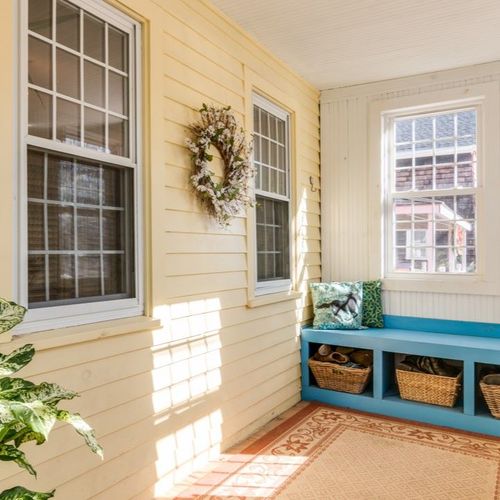 Occupied Home Staging - mud room