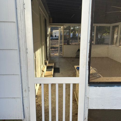 Replaced screen door 