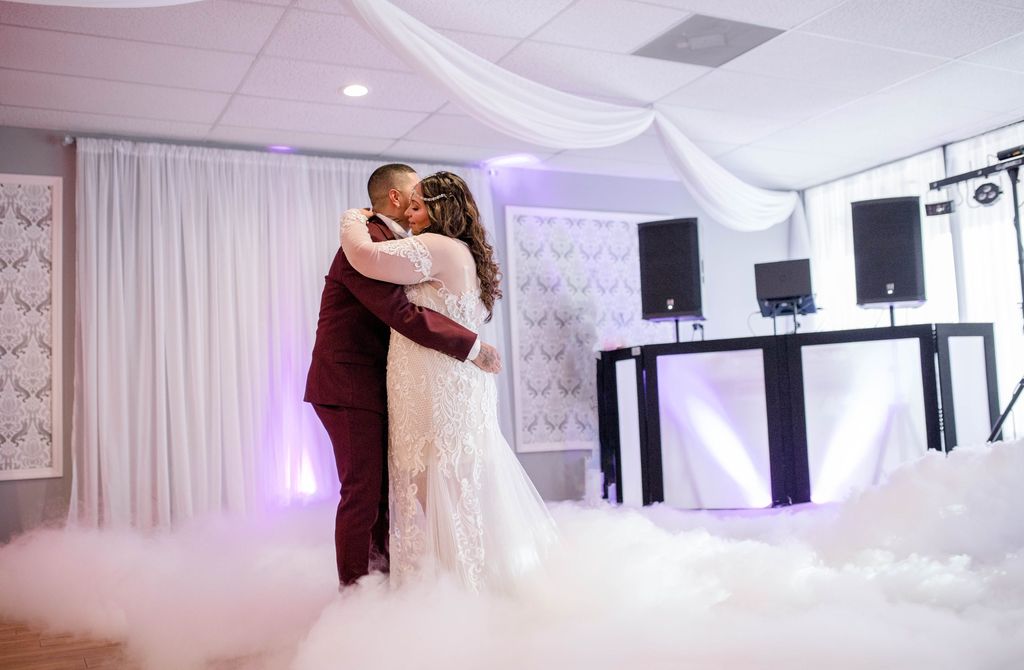 Beautiful dance captured by our expert wedding pho