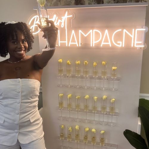 I rented a champagne wall for my cousin's bridal s