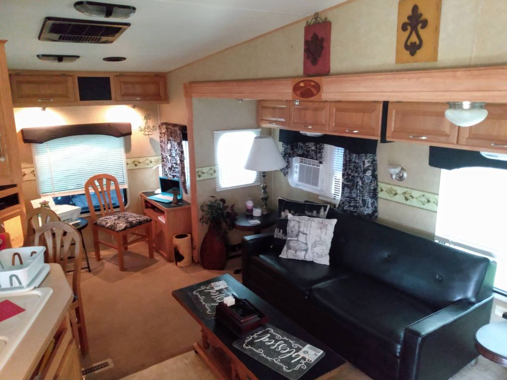 Yes Y'all we do travel trailers and motorhomes as 