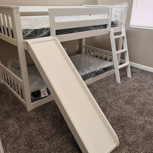 I’m a single mom of two and ordered a bunk bed onl