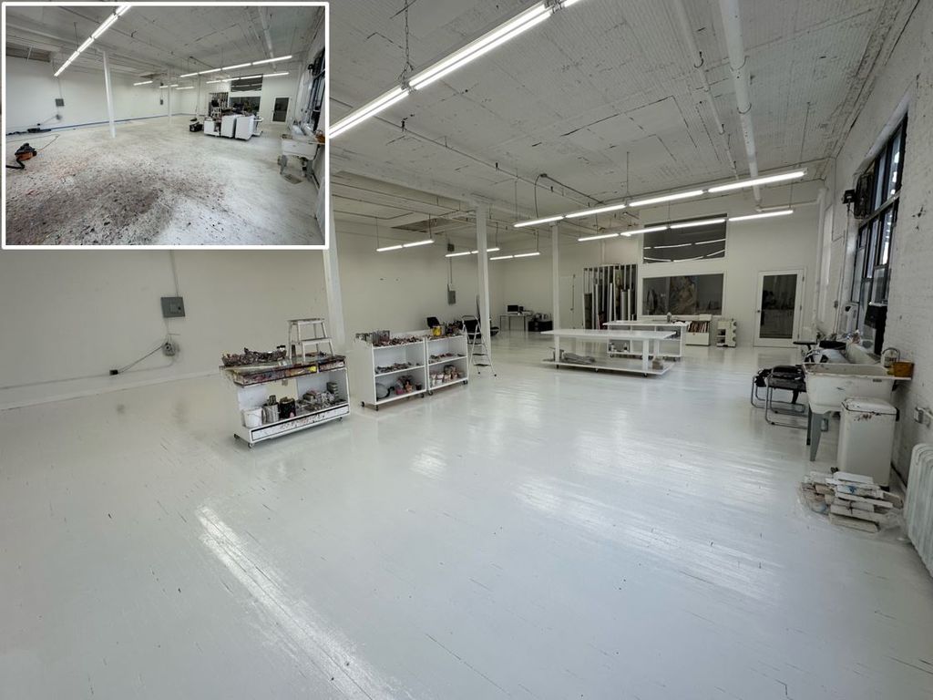 floors painting in ART studio