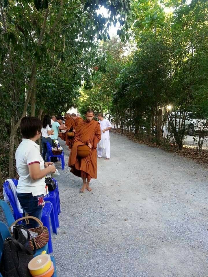 Alms round when I was Buddhist Monk