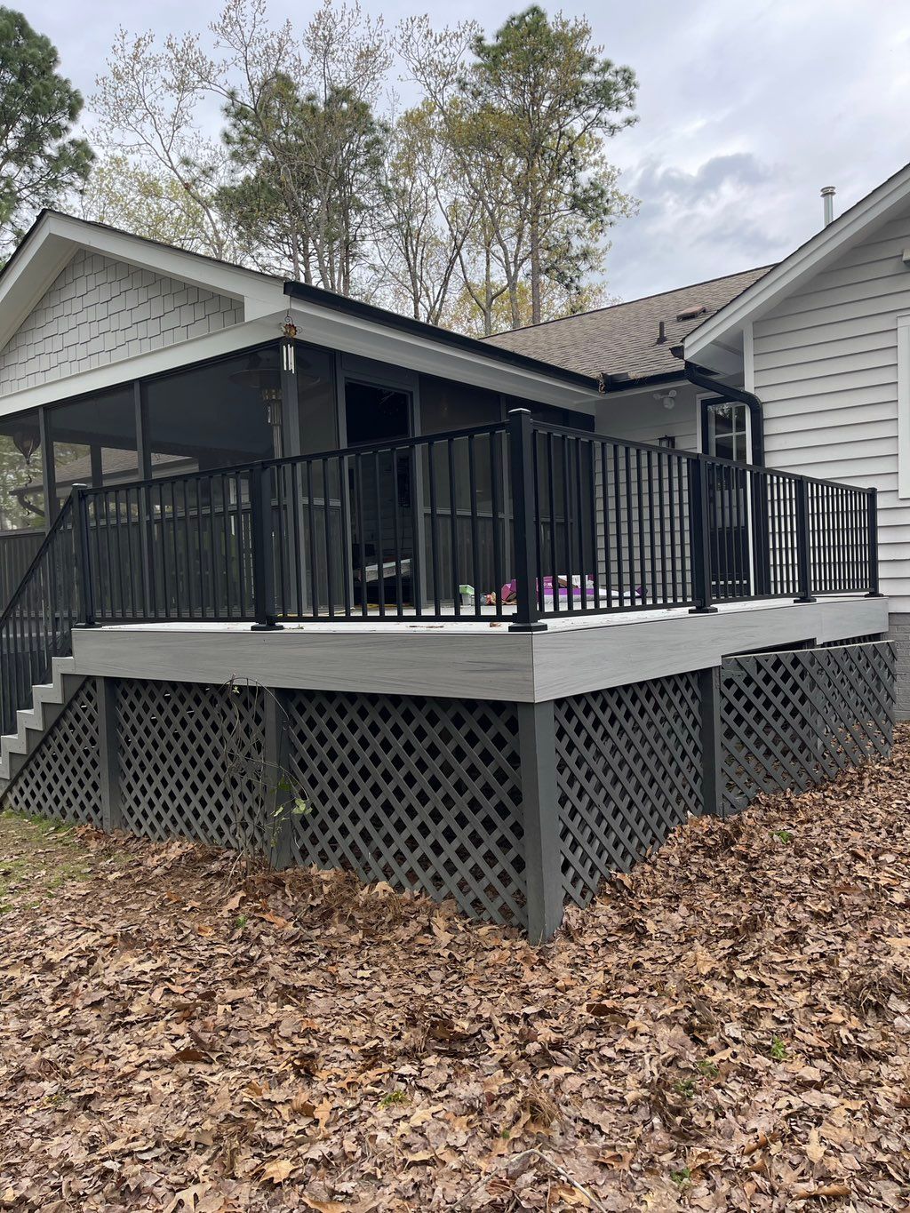 Nice deck with trex decking and aluminum handrails