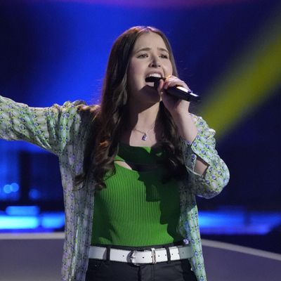 Avatar for Alison Albrecht | Singer + Performer
