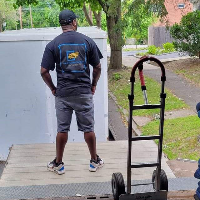 M&S Moving services